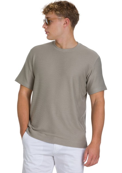 Haki Regular Fit Bisiklet Yaka Basic Tişört modelleri