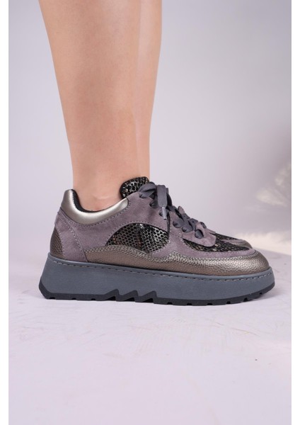 Lily Süet Cilt Garnili Sneakers Platin fırsatları