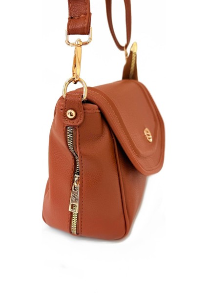 Çapraz Askılı Fermuar Detaylı Kadın Çantası Taba fiyatları