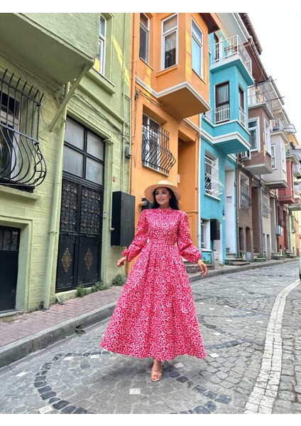 Tesettür Kırmızı Papatya Kloş Poplin Elbise