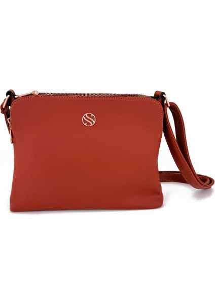 Kadın Suni Deri Ayarlanabilir Çapraz Askılı 4 Bölmeli ve Metal Fermuarlı Omuz Çantası Taba