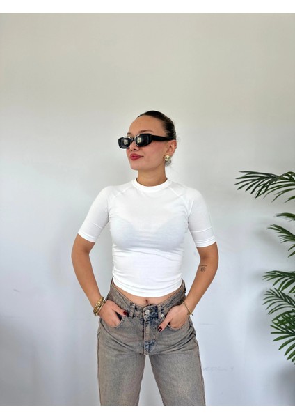 Kadın Bisiklet Yaka Kısa Kollu Body Ekru