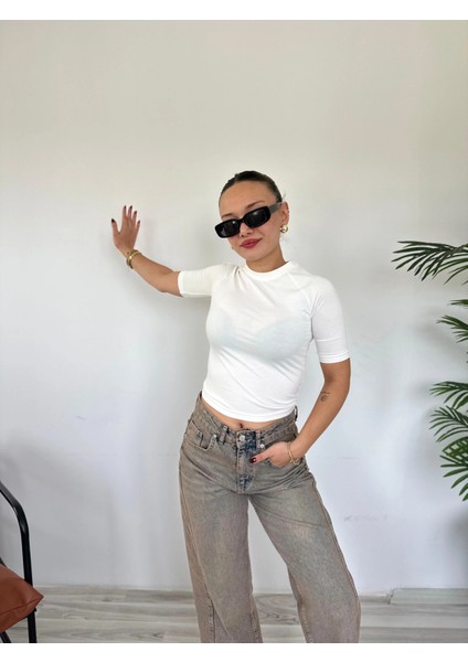 Kadın Bisiklet Yaka Kısa Kollu Body Ekru modelleri