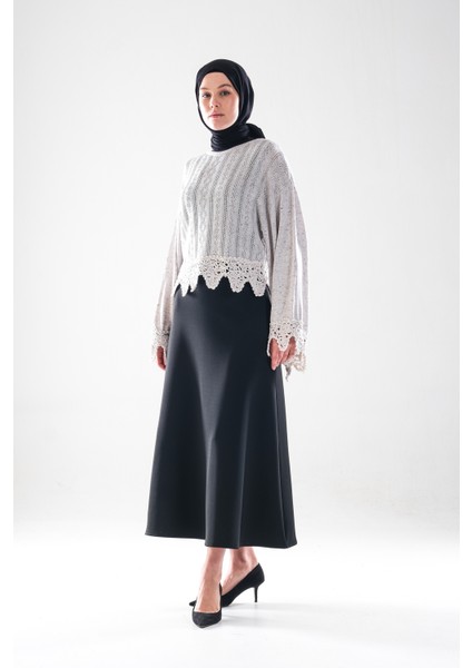 2279_YÜKSEK Bel Tesettür Scuba Kumaş Puf Etek – Gizli Fermuar Kapamalı, Kloş– Günlük ve Şık Kombin modelleri