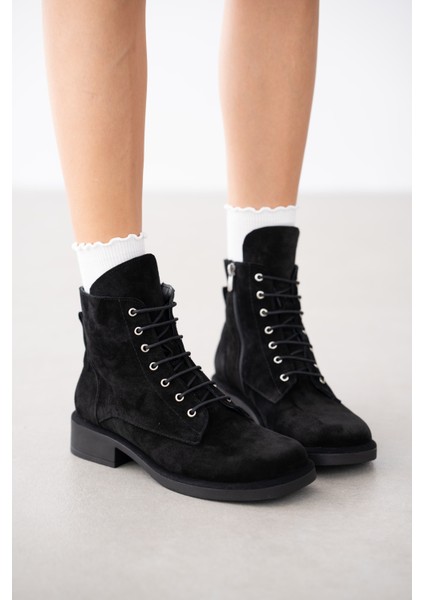 Sivora Hakiki Deri Bağcıklı ve Yandan Fermuarlı Küt Burun Kadın Bot- Siyah Süet fiyatları