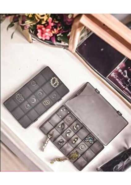 18 Bölmeli Siyah Takı Organizer Kutusu Dikiş Kutusu 25x15x3 cm Şeffaf Plastik