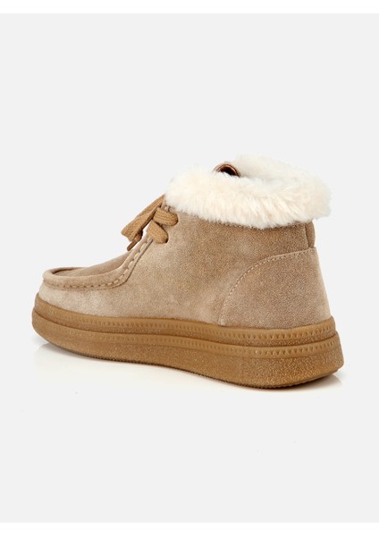 Akathi Kum Kadın Bot modelleri