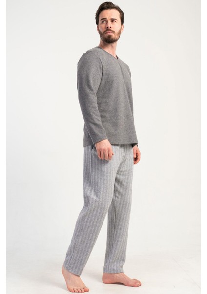 Erkek Füme Renk Uzun Kollu Bisiklet Yaka Jakarlı Pijama Takımı C1T0N0105 fiyatları