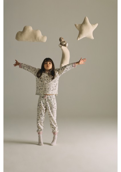 Kız Çocuk Pamuklu Uzun Kollu Pijama Takımı