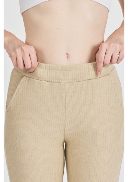 Kadın Bej Yüksek Bel Bol Paça Kaşkorse Fitilli Cepli Pantolon Eşofman Altı