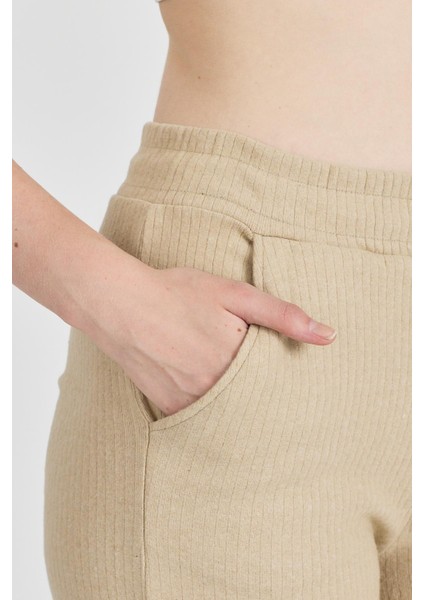 Kadın Bej Yüksek Bel Bol Paça Kaşkorse Fitilli Cepli Pantolon Eşofman Altı