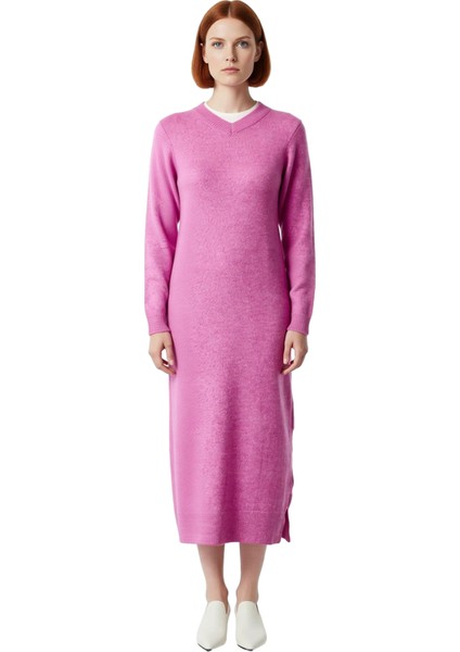 Kadın V Yaka Düşük Kol Shift Kesim Kuşaklı Maxi Boy Düz Triko Elbise Kış Kombinlerinin Vazgeçilmezi modelleri