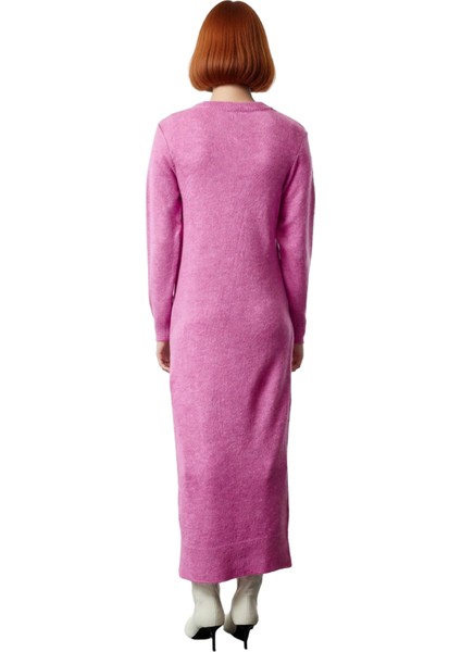 Kadın V Yaka Düşük Kol Shift Kesim Kuşaklı Maxi Boy Düz Triko Elbise Kış Kombinlerinin Vazgeçilmezi fırsatları