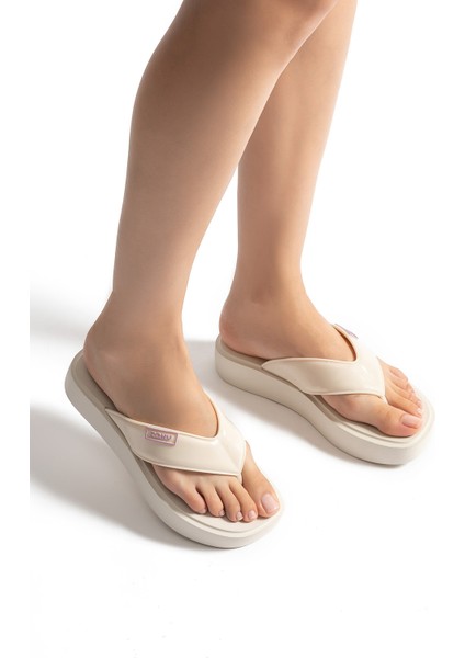 Trend Kadın Parmak Arası Terlik Bej 35/42