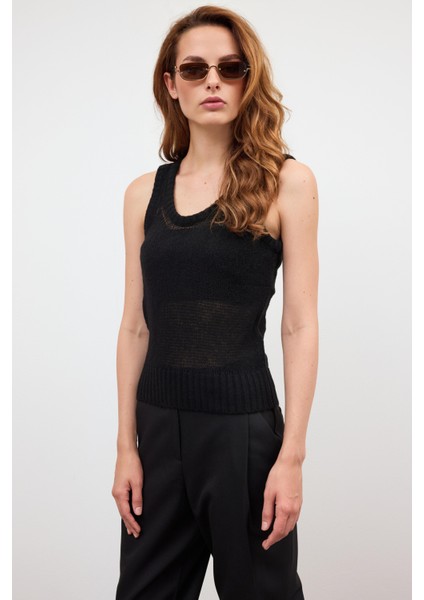 Siyah Triko Süveter