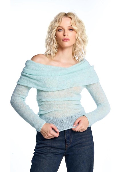 Mint Düşük Omuzlu Triko Bluz