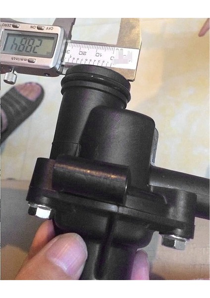 Land Rover Freelander Için Araba Soğutucu Termostat Termostat Montajı 1 8 Motor PEM10025L (Yurt Dışından) modelleri