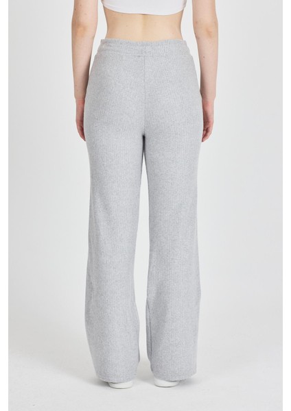 Kadın Gri Yüksek Bel Bol Paça Kaşkorse Fitilli Cepli Pantolon Eşofman Altı