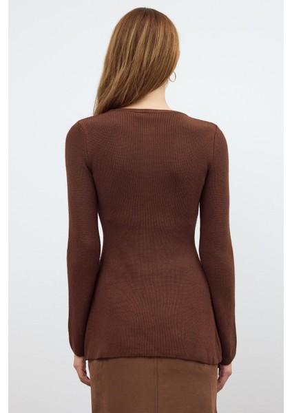 Kahverengi Önü Düğmeli Triko Bluz indirimleri