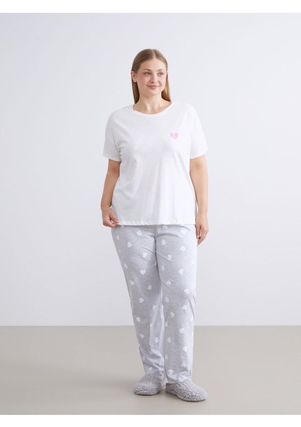 Yeni Sezon Bisiklet Yaka Kalp Baskılı Kadın Pijama Takımı fiyatları