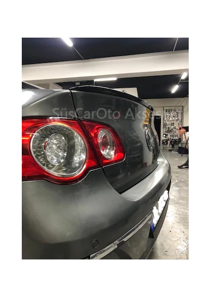 Volkswagen Passat B6 Bagaj Üstü Spoiler Bagaj Çıtası Piano Black fiyatları