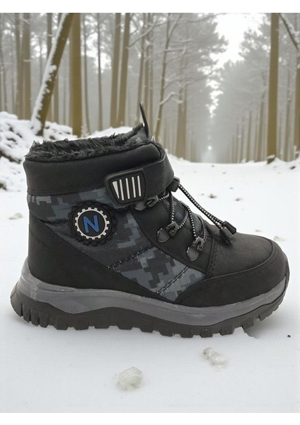 Erkek Çocuk Suya Soğuk Havaya Dayanıklı Cırtlı Içi Kürklü Siyah Kar Botu modelleri
