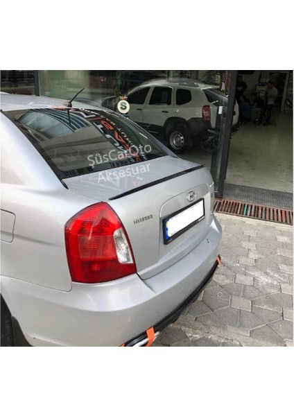 Hyundai Accent Era Bagaj Üstü Spoiler Bagaj Çıtası Piano Black fırsatları