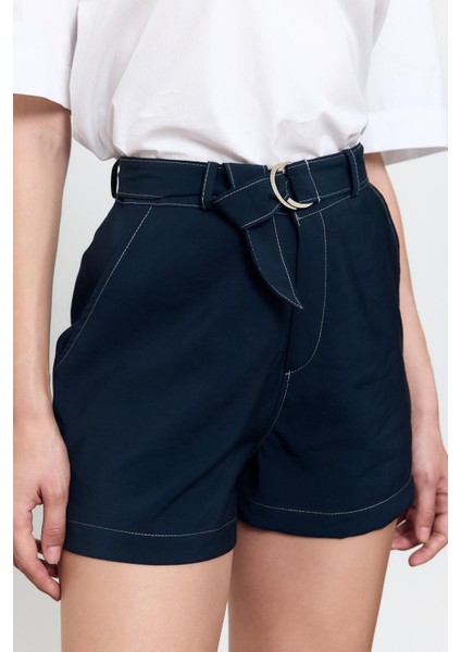 Lacivert Kemerli Şort fırsatları