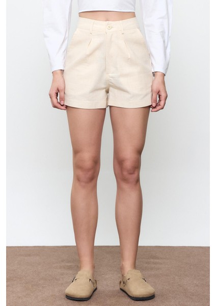 Bej Mini Şort modelleri