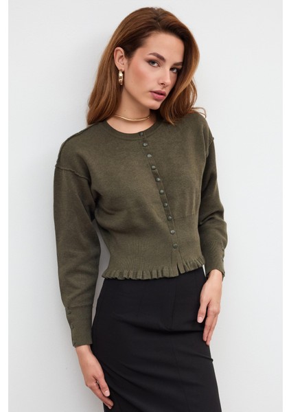 Haki Düğme Detaylı Triko Kazak