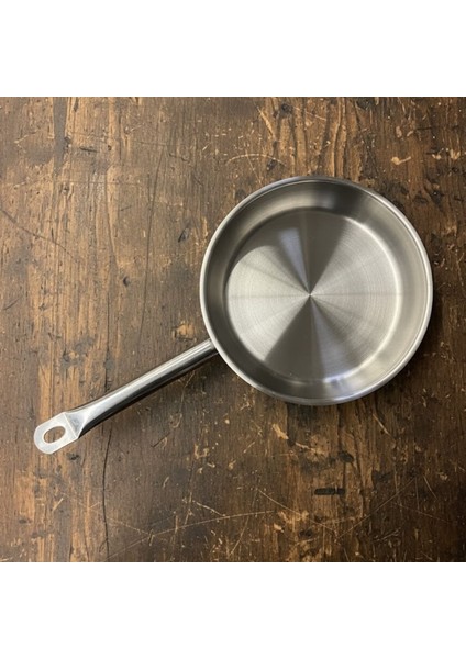 Metro Profesyonel 10/18 Paslanmaz Çelik Tava 24CM