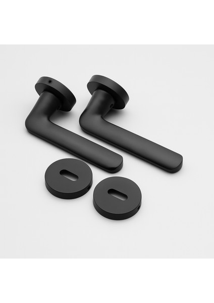 Oda Tipi Kapı Kolu Rozetli Mat Siyah Sağ Sol Uygun Modern Iç Kapı Kilitli 1 Takım modelleri