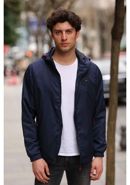 İçi Astarlı Su ve Rüzgar Geçirmez Erkek Cepli Yağmurluk