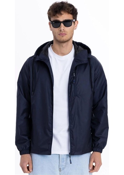 İçi Astarlı Su ve Rüzgar Geçirmez Erkek Cepli Yağmurluk