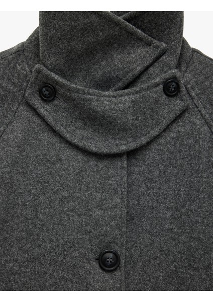 Uzun Kollu Cepli Kruvaze Kısa Kaşe Kaban fırsatları