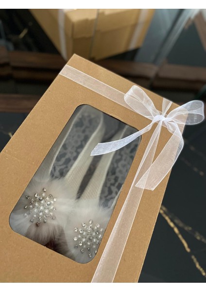 Kadın El Yapımı Örgü Ev Terliği Beyoğlu Inci Taş Detaylı Rahat ve Şık Çeyizlik Patik