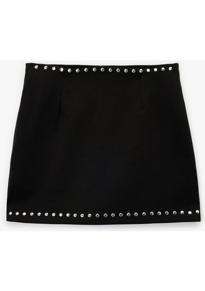 Slim Fit Metal Aksesuar Detaylı Mini Şort Etek fiyatları