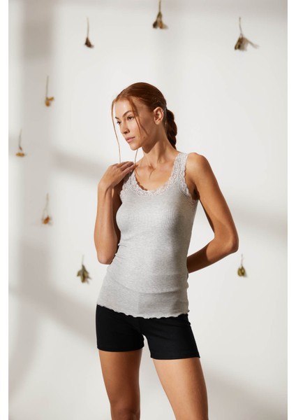 Kadın Dantel Detaylı Atlet fiyatları