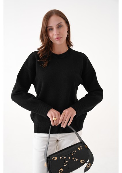 Yumuşak Dokulu Triko Kazak