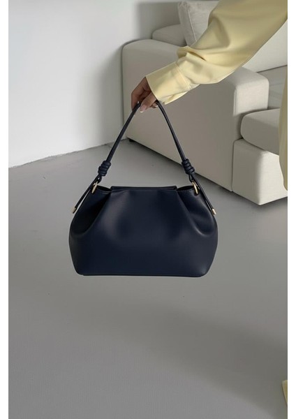 Lagraccio Paris Kadın Brale Yumuşak Deri El ve Omuz Çantası Lacivert