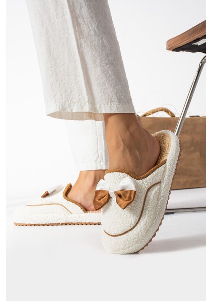 Kadın Kurdele Detaylı Peluş Ev Terliği – Yumuşak, Sıcak, Kaymaz Tabanlı Kışlık Terlik fiyatları
