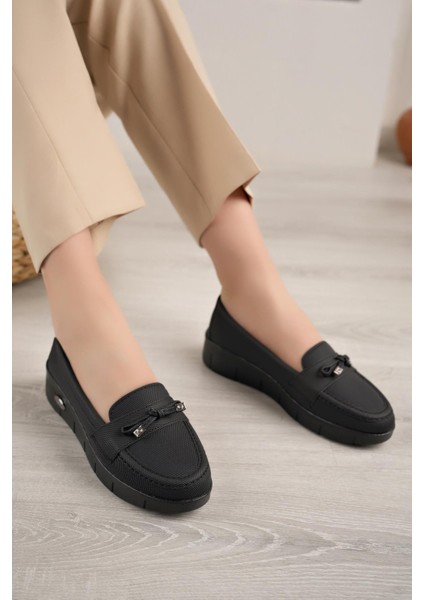 Ayzen 502 Siyah Kot Anatomik Kadın Ayakkabı