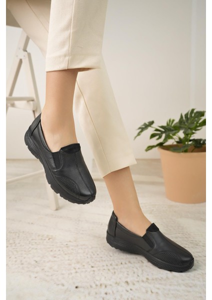 033 Siyah Hakiki Deri Anatomik Kadın Şeker Ayakkabısı indirimleri