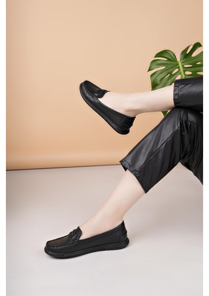 Eliz 24105 Siyah Hakiki Soft Deri Rok Günlük Kadın Ayakkabı
