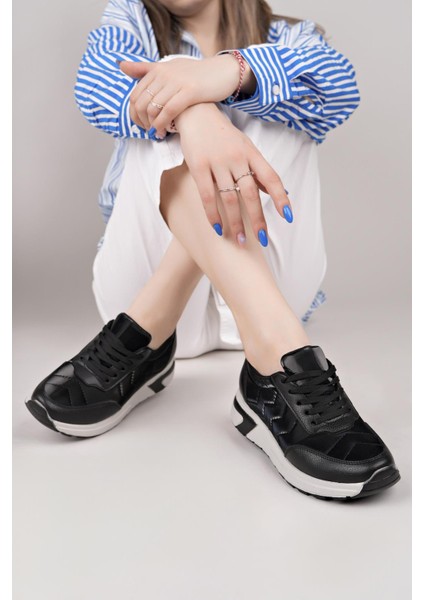 Acr 170 Siyah Paraşüt Kadın Ayakkabı