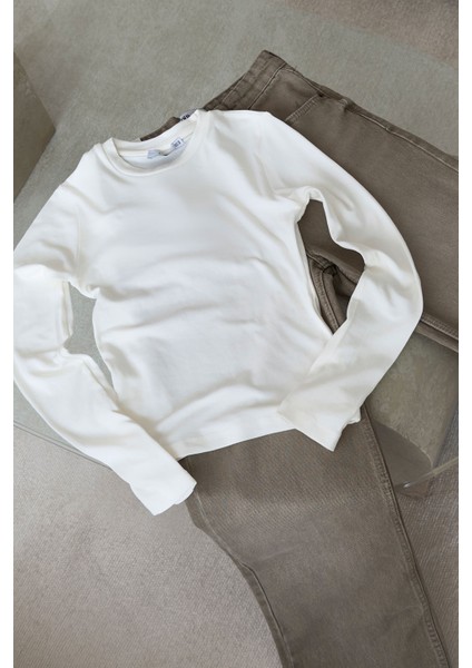 Parmak Geçmeli Uzun Kollu Body- Ekru modelleri