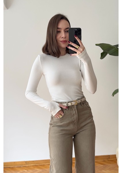 Parmak Geçmeli Uzun Kollu Body- Ekru fırsatları