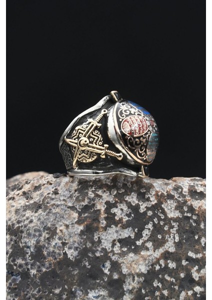 Özel Tasarım Nas ve Felak ve Ihlas Sureleri Mineli Kılıc Figürlü 925 Ayar Gümüş Erkek Yüzüğü 902323 indirimleri