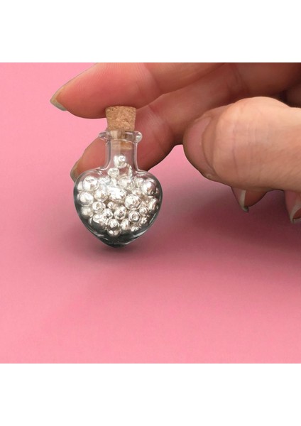 10 Gram 999 Ayar Gümüşten Üretilmiş Kalp Tasarımlı Cam Şişeli Granül Gümüş HEDIYESI-553 modelleri