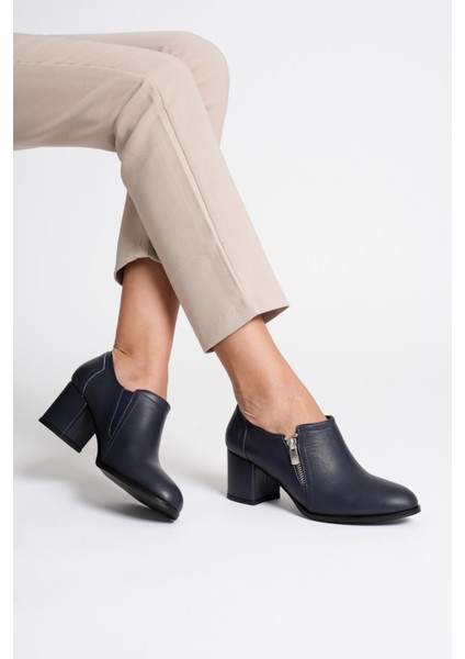 Kadın Hakiki Deri Fermuar Detaylı Şık Topuklu Ayakkabı - Lacivert